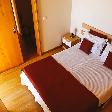 Raposeira Chloe T2 * Faja da Ovelha